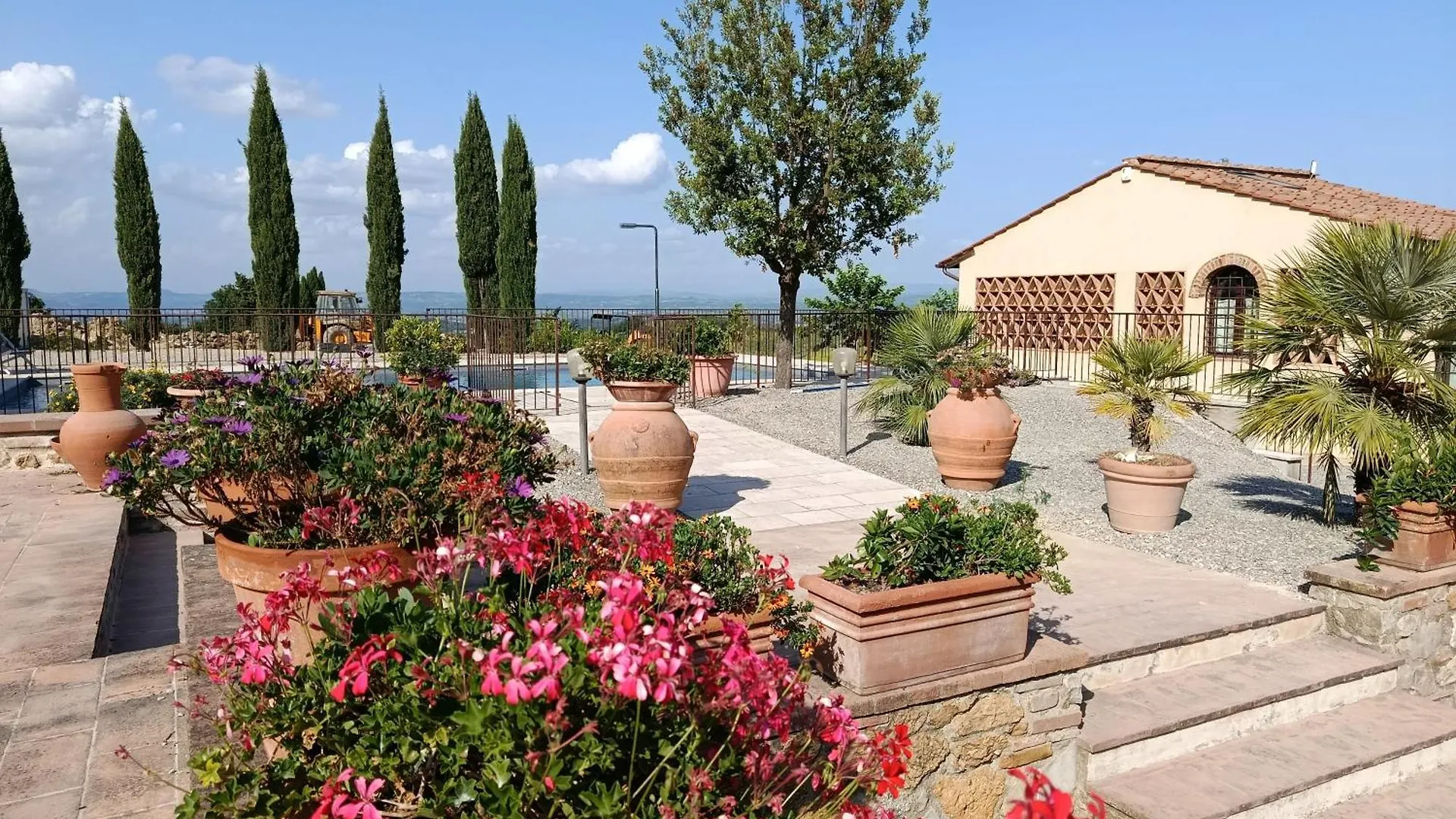 Alojamento de Acomodação e Pequeno-almoço Rocca Degli Olivi Acomodação com café da manhã San Gimignano