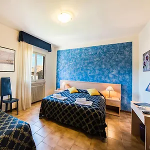 Albergo Centrale 2* San Zeno di Montagna